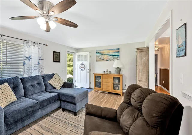 3rd image of 30 Patience Ln, Cotuit, MA 02635 | MLS# 22603689