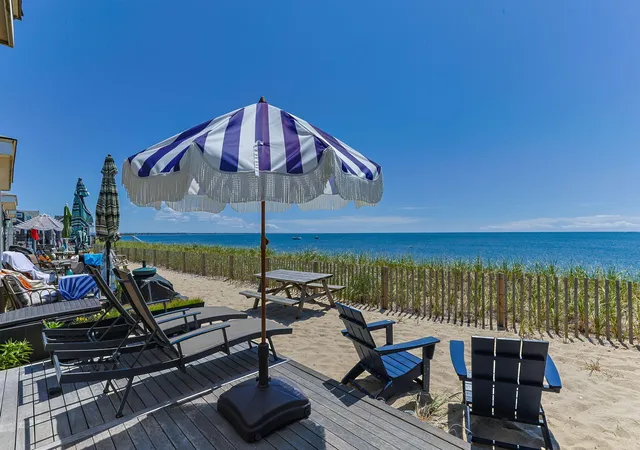 3rd image of 522 Shore Rd #UNIT 17, North Truro, MA 02652 | MLS# 22603744