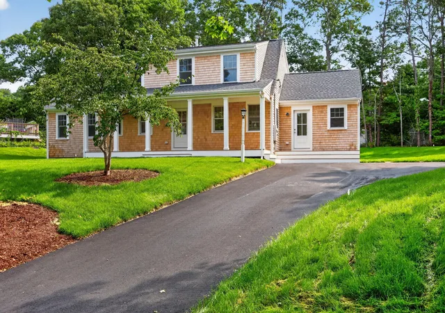 1st image of 94 Liam Ln, Centerville, MA 02632 | MLS# 22603696