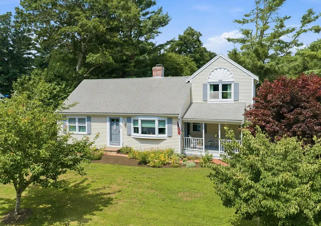 1st image of 32 Shields Rd, Mashpee, MA 02649 | MLS# 22603707