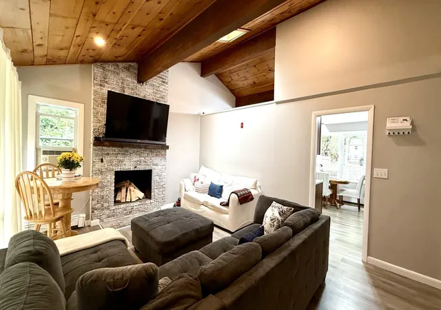 5th image of 37 Huckleberry Ln, Marstons Mills, MA 02648 | MLS# 22603720