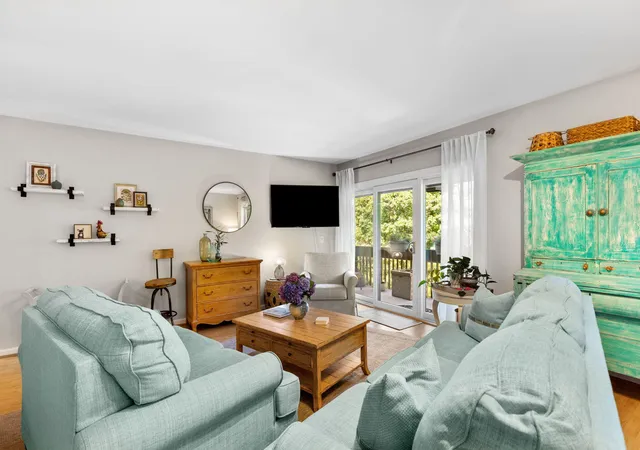 5th image of 54 Old Colony Wy #APT U, Orleans, MA 02653 | MLS# 22603810