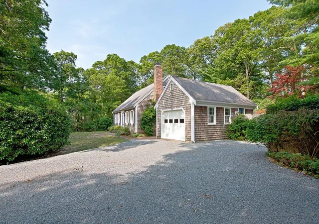 image of 333 Harwich Rd, Brewster, MA 02631 | MLS# 22603748