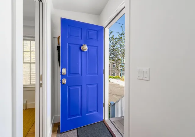 3rd image of 8 Atlantic Ave #UNIT A, Provincetown, MA 02657 | MLS# 22604049