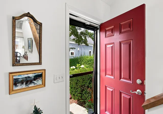 2nd image of 15 Mechanic St #APT 1, Provincetown, MA 02657 | MLS# 22603824