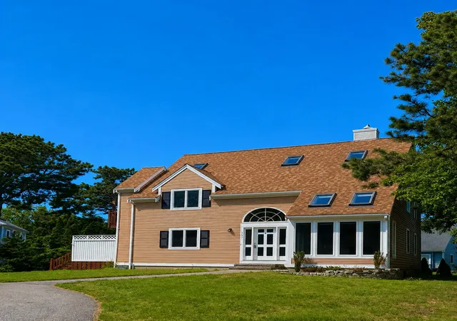 2nd image of 131 Whippoorwill Cir, Mashpee, MA 02649 | MLS# 22603753
