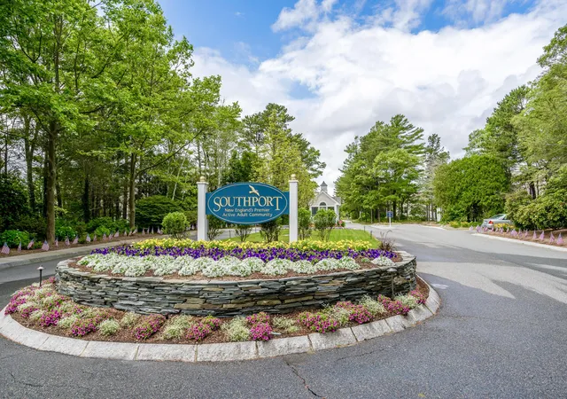 43rd image of 8 Executive Dr, Mashpee, MA 02649 | MLS# 22603760
