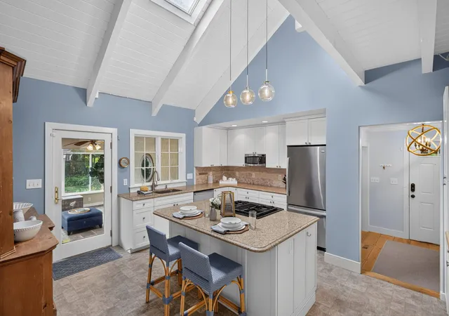 5th image of 74 Doane Rd, Harwich Port, MA 02646 | MLS# 22603786