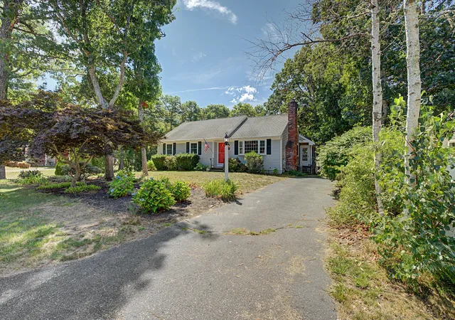 Photo 3 of Single family home for sale at 15 Homer Ln, South Dennis, MA 02660 | MLS# 22604072 | Listing updated on 2026-09-16