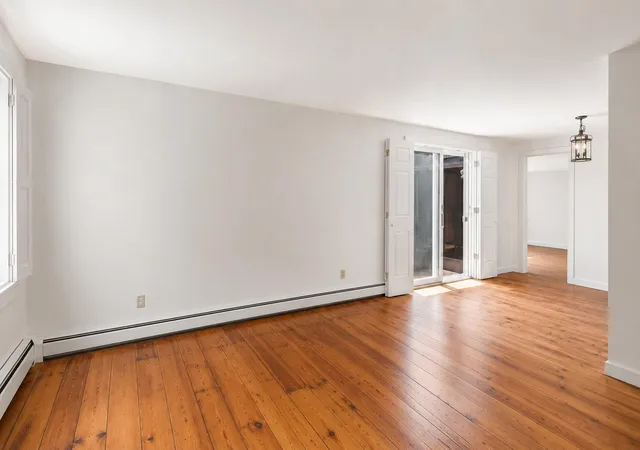 5th image of 21 Mill Rd, Falmouth, MA 02540 | MLS# 22603947