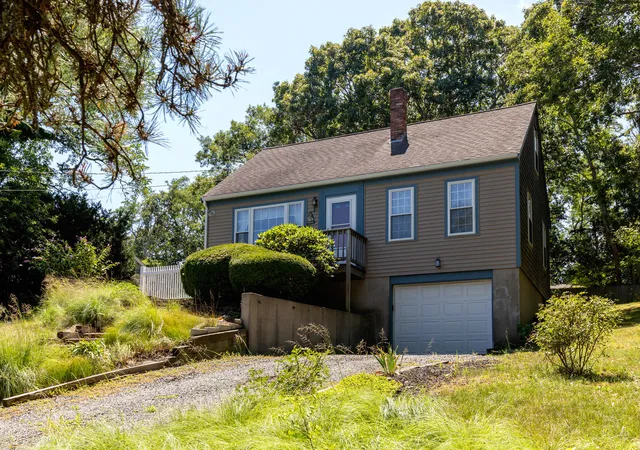 3rd image of 165 Steele Rd, Eastham, MA 02642 | MLS# 22603844