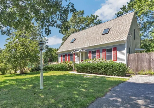1st image of 9 Elaine Rd, Hyannis, MA 02601 | MLS# 22603820