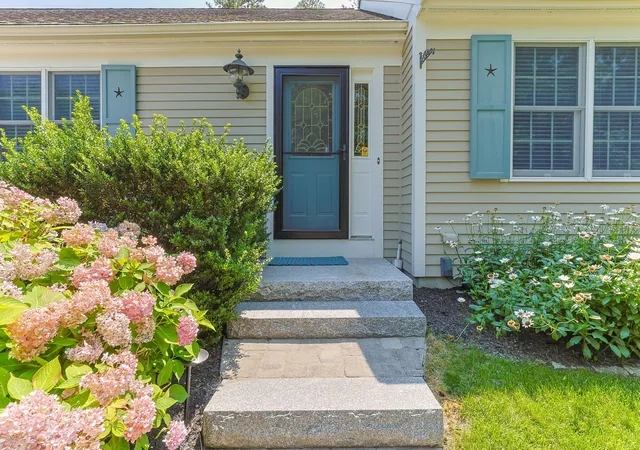 Photo 3 of Sale Pending at 23 Taylors Pond Rd, South Chatham, MA 02659 | MLS# 22604243 | Listing updated on 2026-09-03
