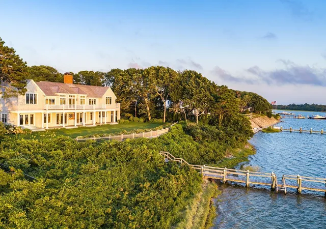 2nd image of 47 Sunset Pt, Osterville, MA 02655 | MLS# 22603952