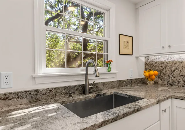 5th image of 18 Miller Hill Rd #UNIT 9, Provincetown, MA 02657 | MLS# 22603857