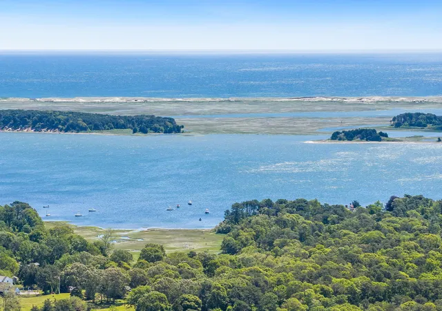 5th image of 4 Monomoy Ln, Orleans, MA 02653 | MLS# 22603848