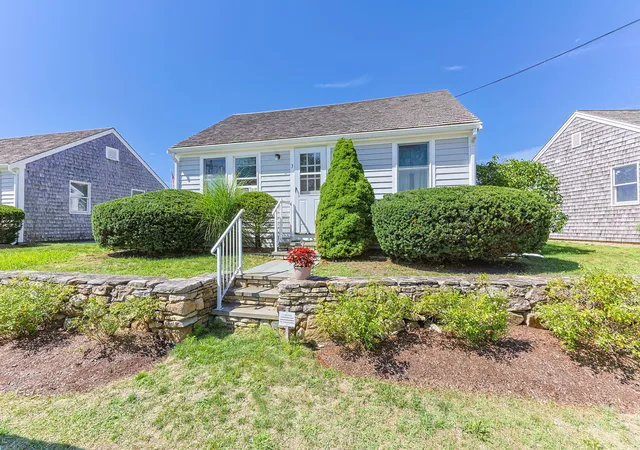 3rd image of 275 Kendrick Ave #UNIT C, Wellfleet, MA 02667 | MLS# 22603893