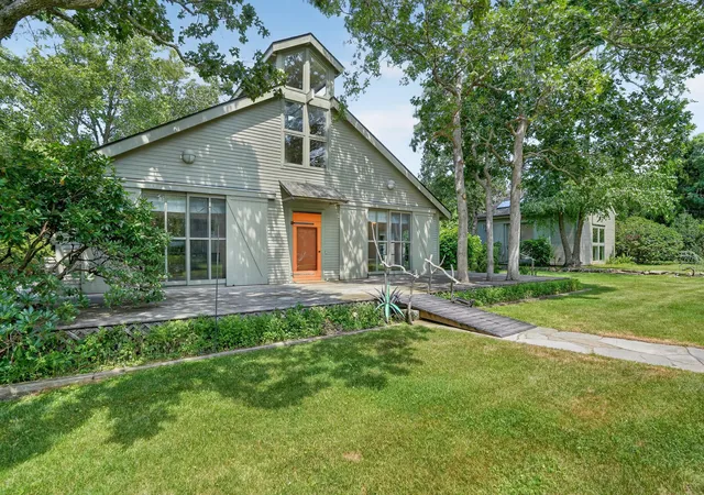 1st image of 99 Oak Ln, Vineyard Haven, MA 02568 | MLS# 22604013