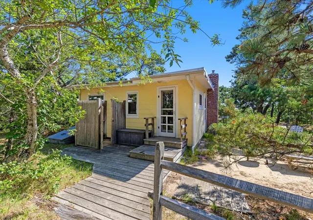1st image of 50 Ocean View Ave #14, Wellfleet, MA 02667 | MLS# 22603877
