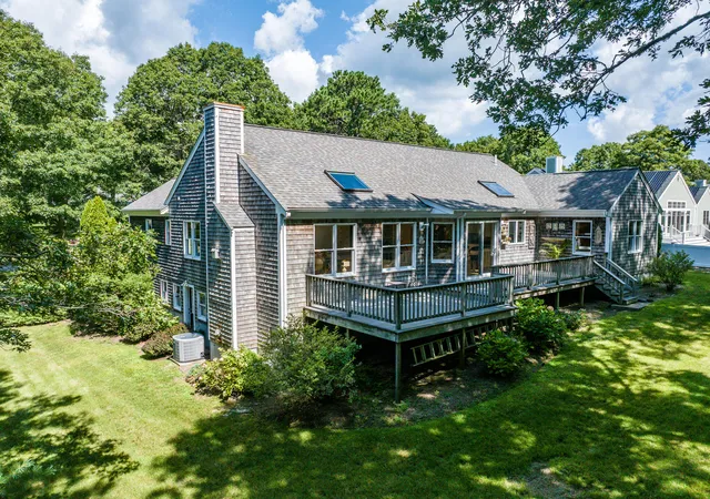 4th image of 51 Falling Leaf Ln, Osterville, MA 02655 | MLS# 22604062