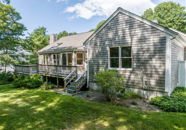 5th image of 51 Falling Leaf Ln, Osterville, MA 02655 | MLS# 22604062