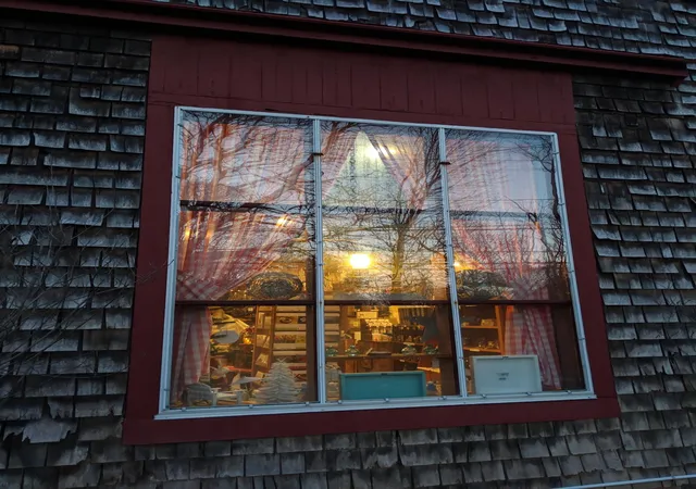 Photo 3 of Single family home for sale at 660 Main St, West Barnstable, MA 02668 | MLS# 22603969 | Listing updated on 2026-09-03