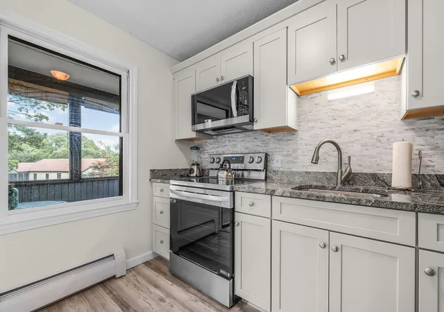 image of 14 Harold St #APT 2C, Harwich Port, MA 02646 | MLS# 22604100