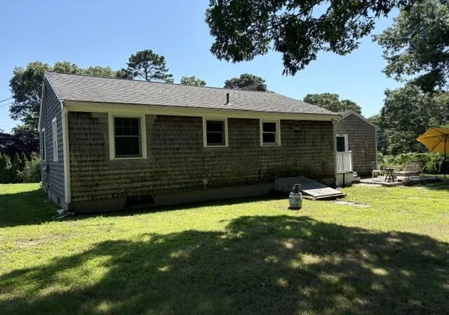 10th image of 555 Shootflying Hill Rd, Centerville, MA 02632 | MLS# 22603878