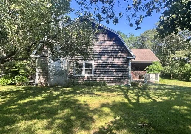 1st image of 150 Field View Ln, Vineyard Haven, MA 02568 | MLS# 22603890