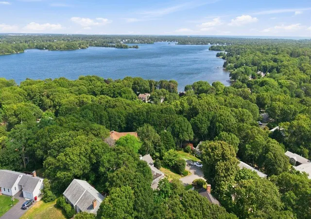 33rd image of 105 Hillside Dr, Centerville, MA 02632 | MLS# 22603913