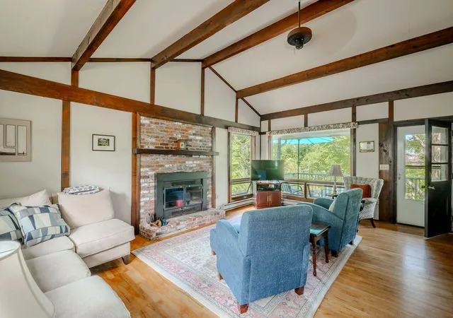 2nd image of 450 Lieutenant Island Rd, Wellfleet, MA 02667 | MLS# 22603963