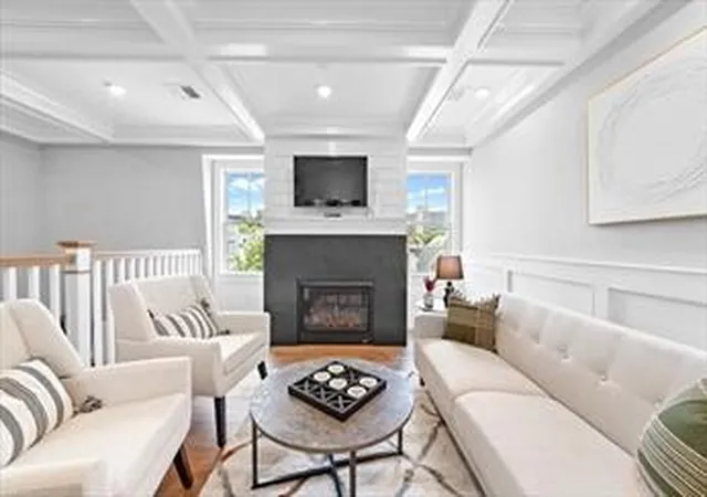 5th image of 42 Bow St #APT 5, Somerville, MA 02143 | MLS# 22603920