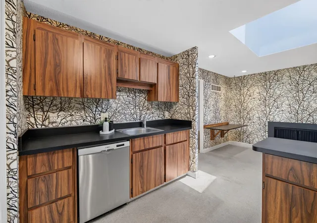 image of 238 Seaward Bend, Teaticket, MA 02536 | MLS# 22604037