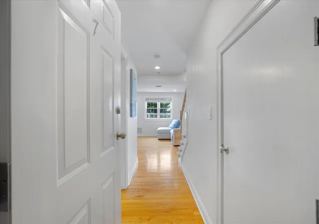 5th image of 615 Main St #7, Hyannis, MA 02601 | MLS# 22603984