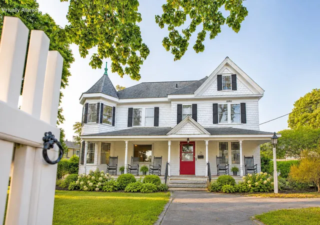 2nd image of 1 Main St, Falmouth, MA 02540 | MLS# 22603988