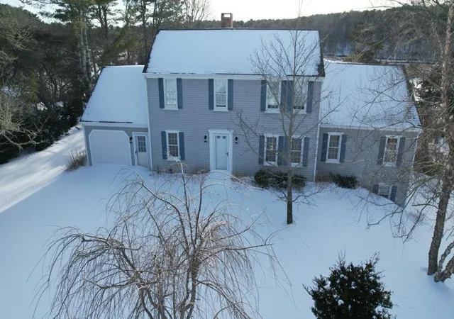 52nd image of 143 Abbey Gate Rd, Cotuit, MA 02635 | MLS# 22603996