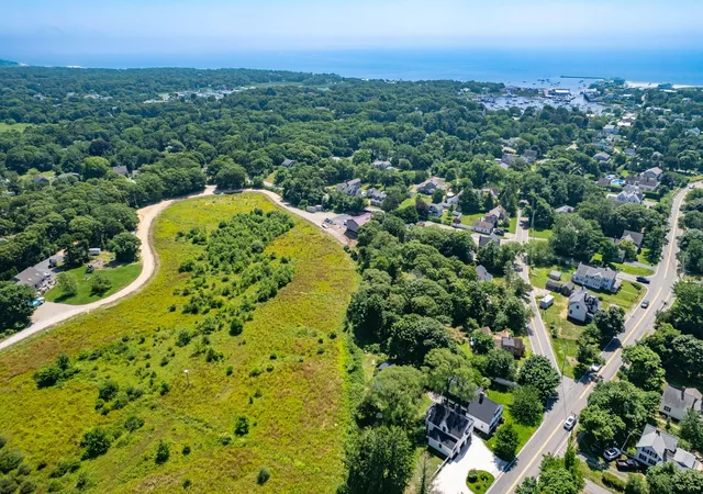 51st image of 141 Bank St, Harwich Port, MA 02646 | MLS# 22604067