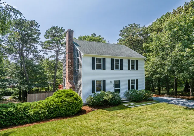 1st image of 19 Waltham Cir, West Yarmouth, MA 02673 | MLS# 22603982
