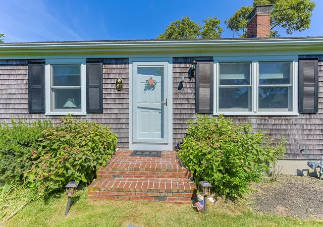 Photo 4 of Single family home for sale at 87 Cranberry Ln, Chatham, MA 02633 | MLS# 22604234 | Listing updated on 2026-10-12