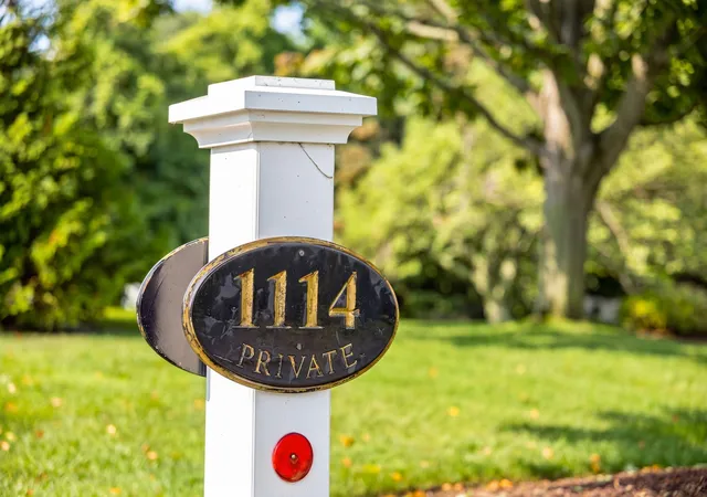 2nd image of 1114 Orleans Rd, North Chatham, MA 02650