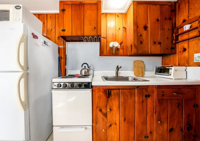 4th image of 110 Glendon Rd #Unit 1, Dennis Port, MA 02639 | MLS# 22604005