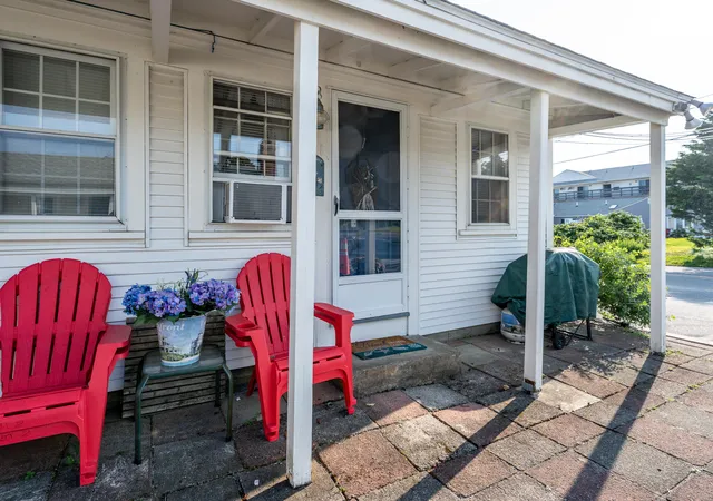 5th image of 110 Glendon Rd #Unit 1, Dennis Port, MA 02639 | MLS# 22604005