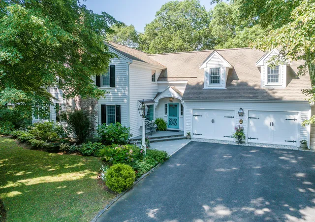 Photo 1 of Single family home for sale at 15 Long Pond Cir, Centerville, MA 02632 | MLS# 22604228 | Listing updated on 2026-09-14