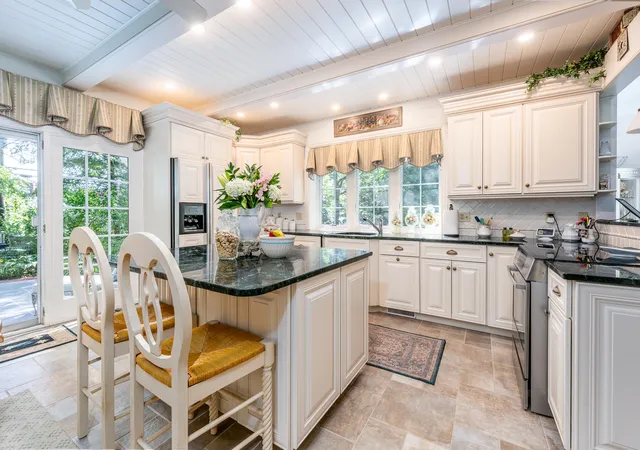 Photo 4 of Sale Pending at 15 Long Pond Cir, Centerville, MA 02632 | MLS# 22604228 | Listing updated on 2026-10-27