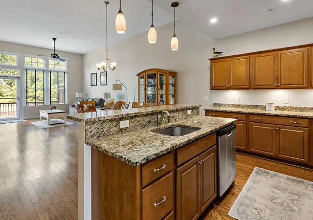 5th image of 45 Grey Hawk Dr, Mashpee, MA 02649 | MLS# 22604033