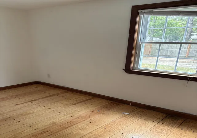 3rd image of 1 Howes Rd, South Yarmouth, MA 02664