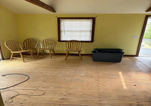 2nd image of 1 Howes Rd, South Yarmouth, MA 02664