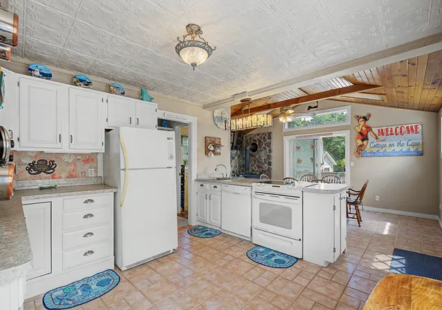 4th image of 34 Pleasant St #1, Dennis Port, MA 02639 | MLS# 22604087