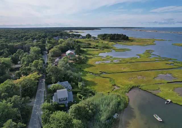 Photo 4 of Single family home for sale at 49 The Blvd, Edgartown, MA 02539 | MLS# 22604053 | Listing updated on 2026-10-07
