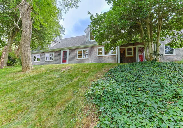 Photo 3 of Single family home for sale at 40 Smith Farm Rd, Eastham, MA 02642 | MLS# 22604131 | Listing updated on 2026-09-13